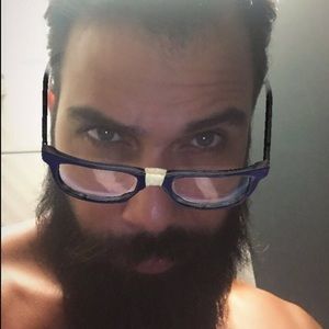 Meet your Posher, Omar